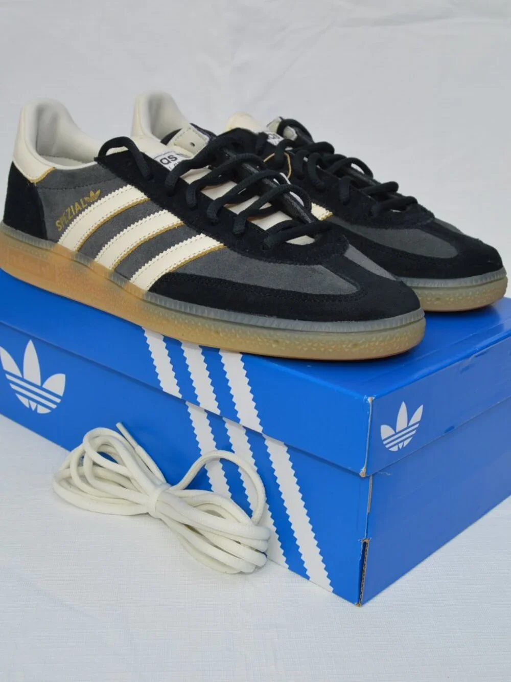 Adidas HANDBALL SPEZIAL SHOES Core Black Size 8.5 (New)